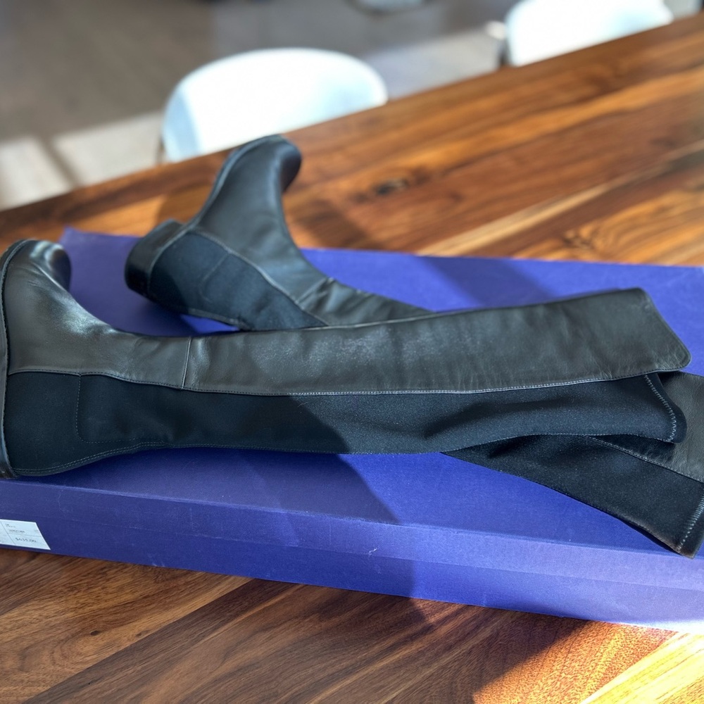 Stuart Weizman 5050 Boot